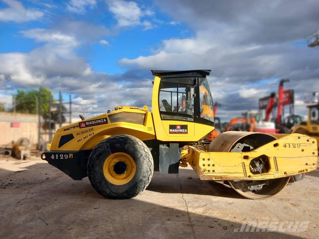 Bomag BW 216 Enkelt tromle