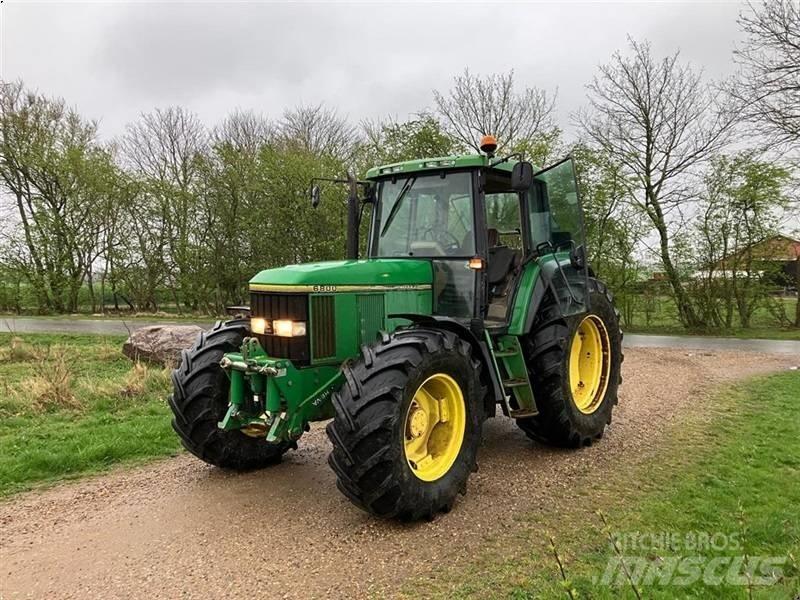 John Deere 6800 Traktorer