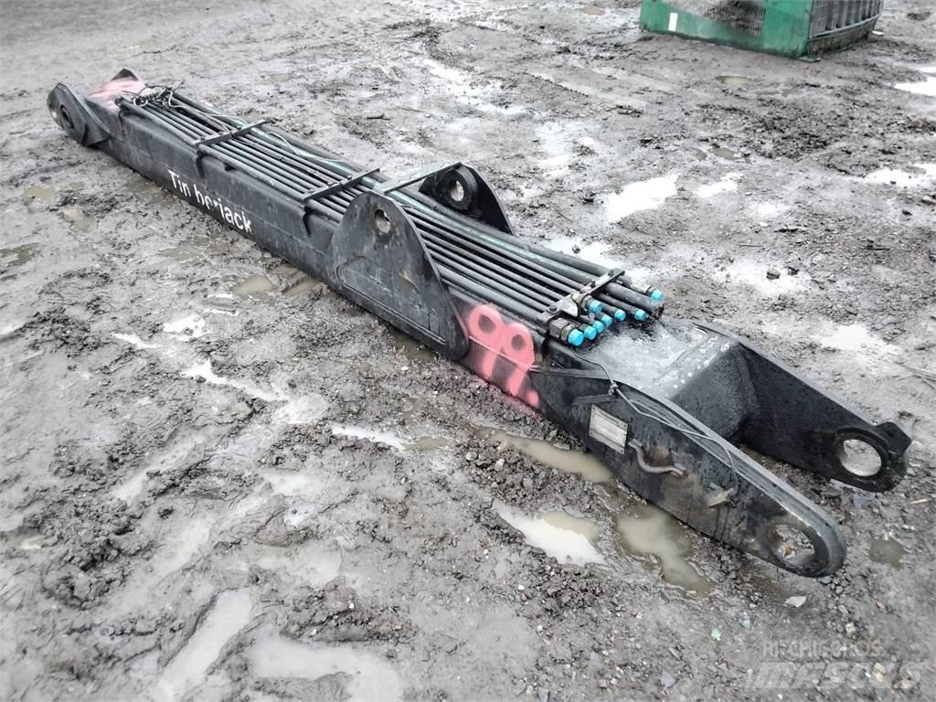 Loglift 210 Kraner til skovningsmaskine