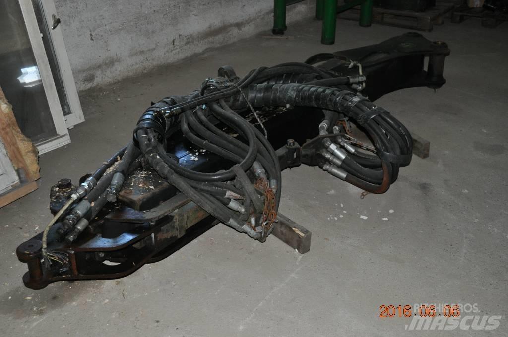 John Deere 1270D Chassis og suspension