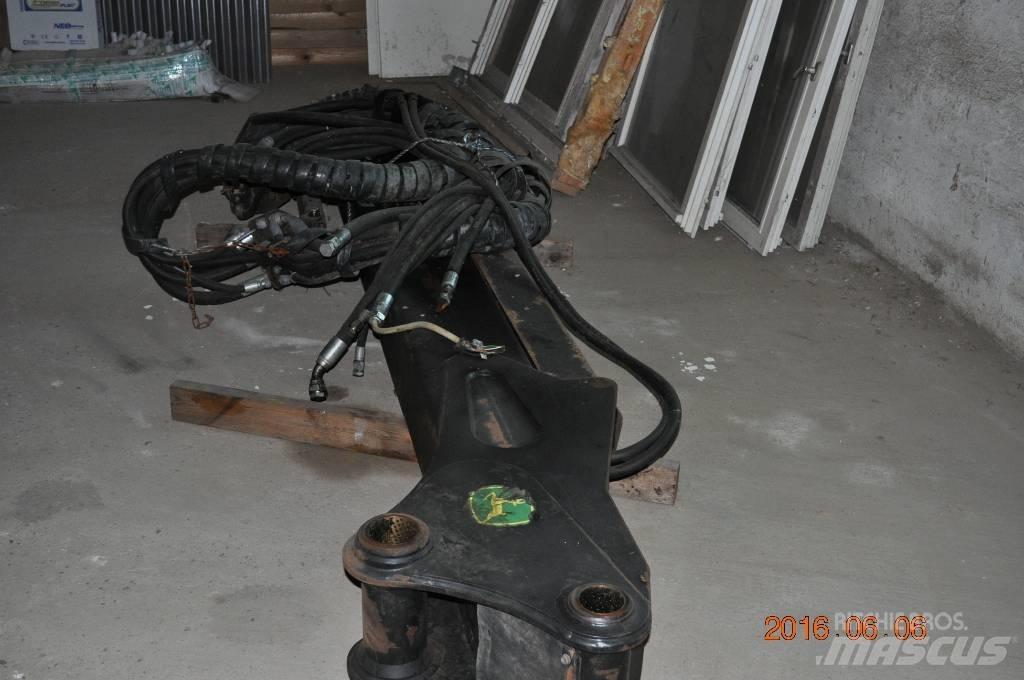 John Deere 1270D Chassis og suspension