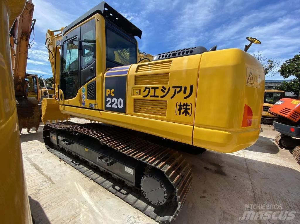 Komatsu PC220-7 Gravemaskiner på larvebånd