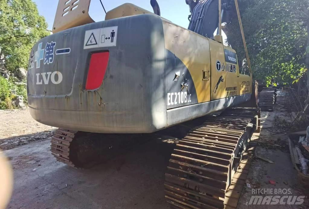 Volvo EC 210 B LC Gravemaskiner på larvebånd