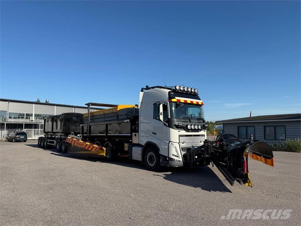Volvo FH540 8x4 Lastbiler med tip