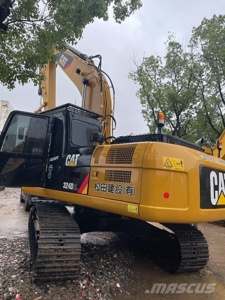 CAT 324 D Midi-gravemaskiner 7t - 12t