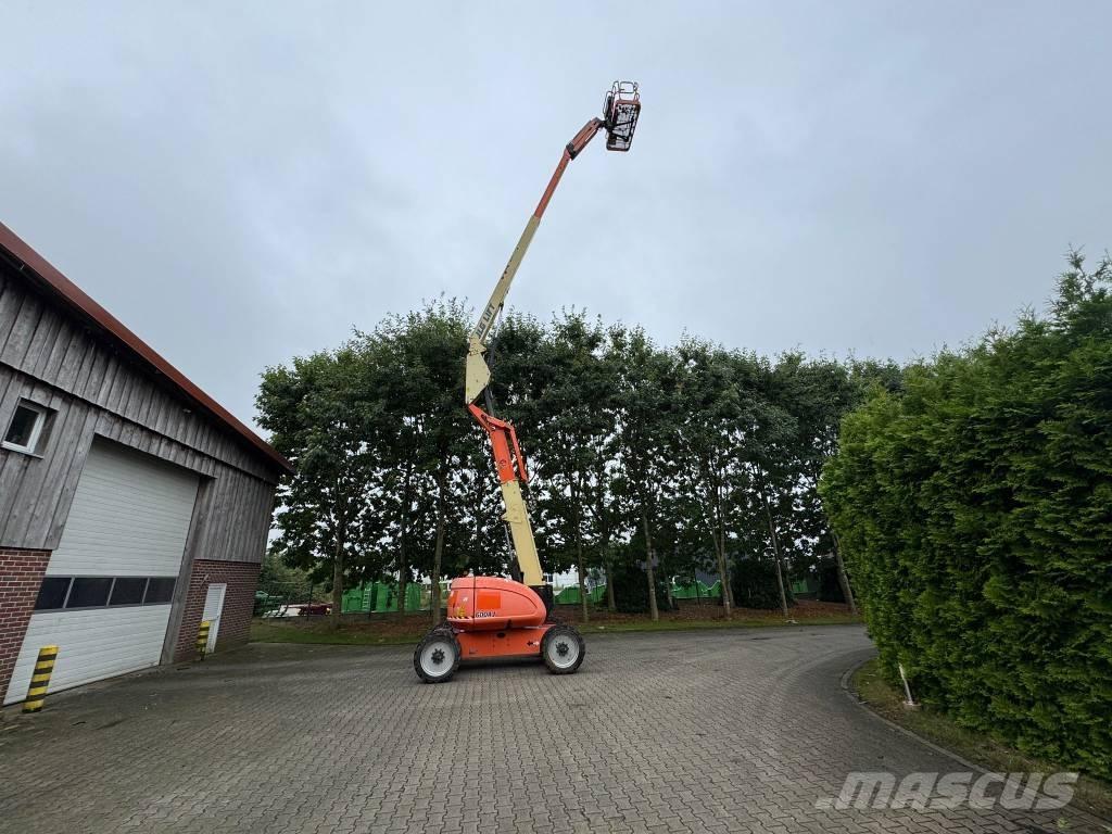 JLG 600 AJ Bomlifte med knækarm