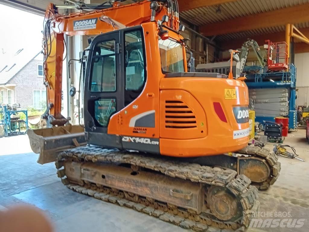 Doosan DX 140 LCR Gravemaskiner på larvebånd