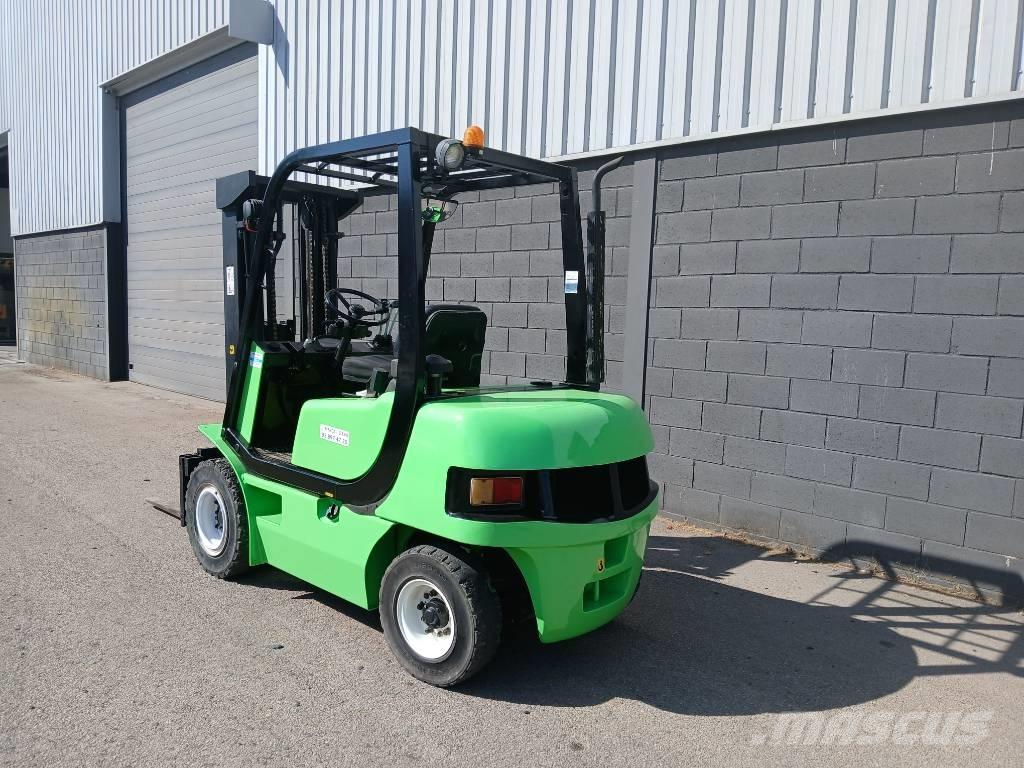 Clark CMP 25 Diesel gaffeltrucks