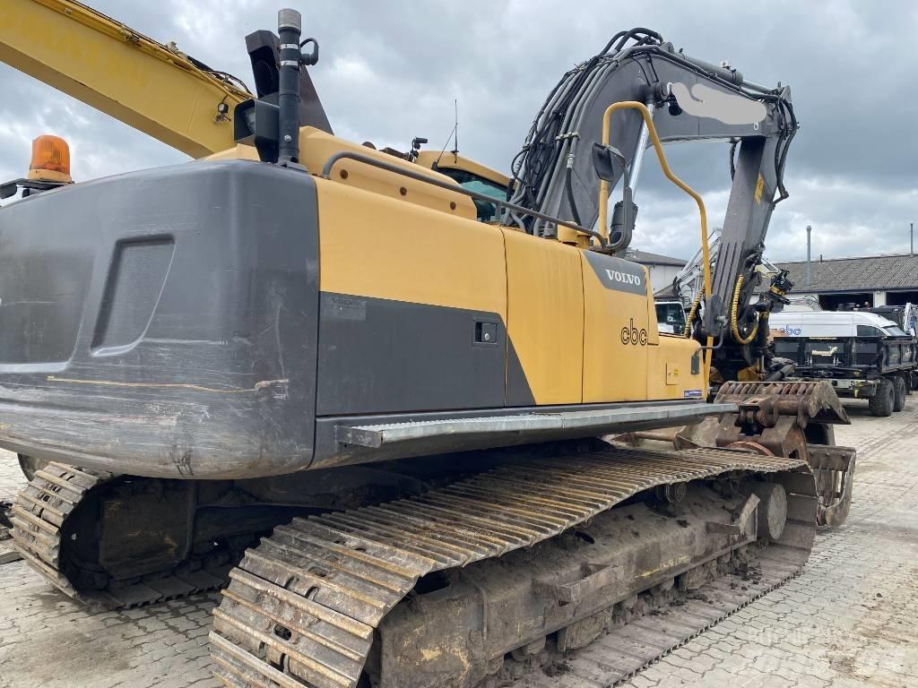 Volvo EC 220 D Gravemaskiner på larvebånd