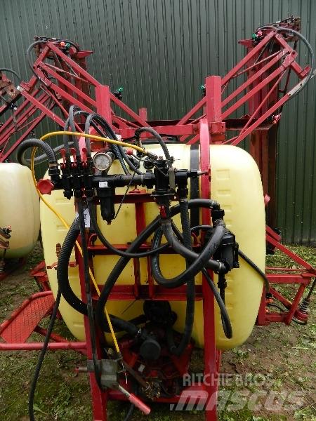 Hardi 600 Trailersprøjter