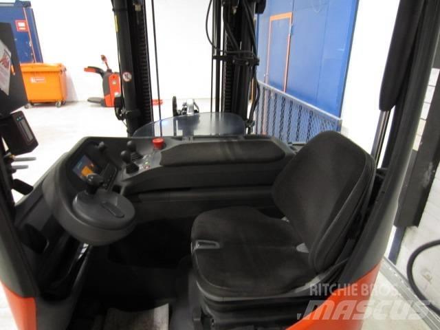 Linde R16G Reachtruck