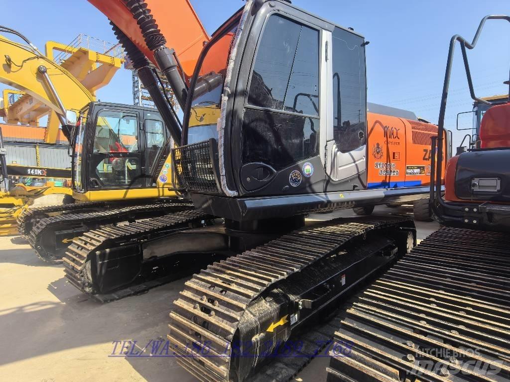 Hitachi ZX 240-3 Gravemaskiner på larvebånd