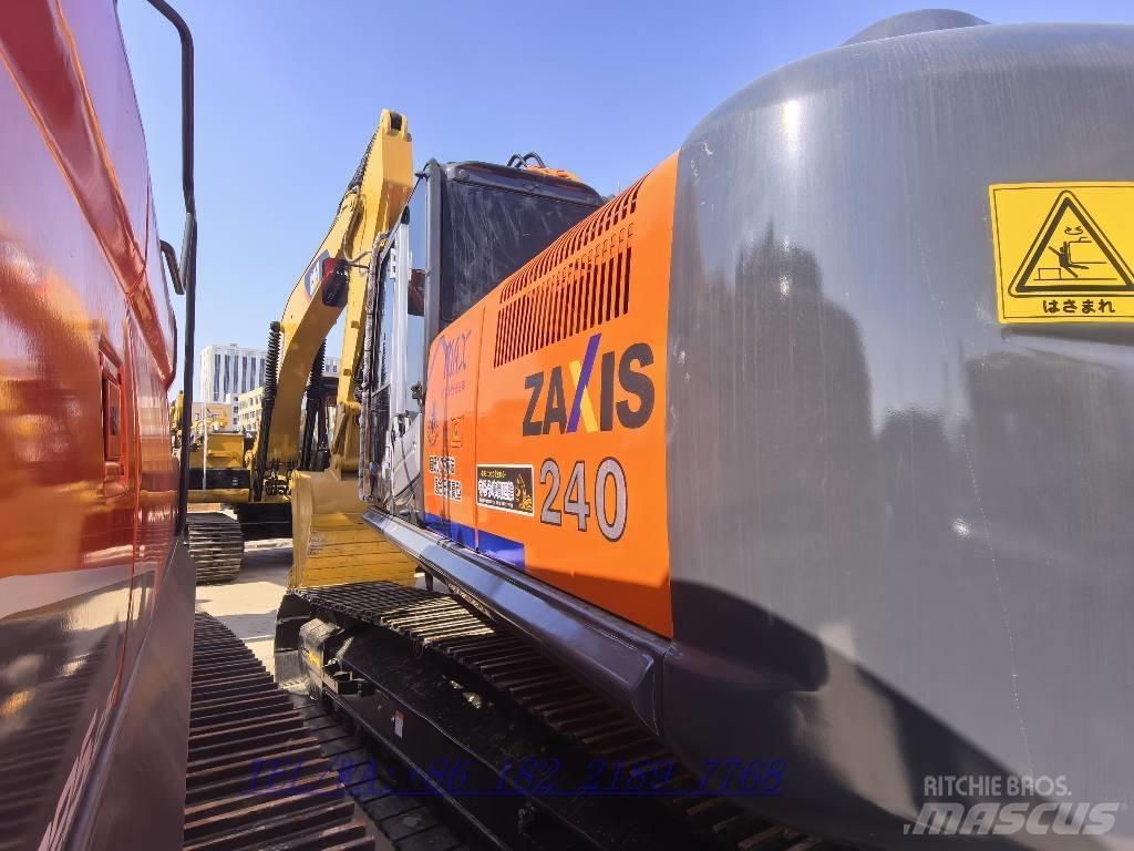 Hitachi ZX 240-3 Gravemaskiner på larvebånd