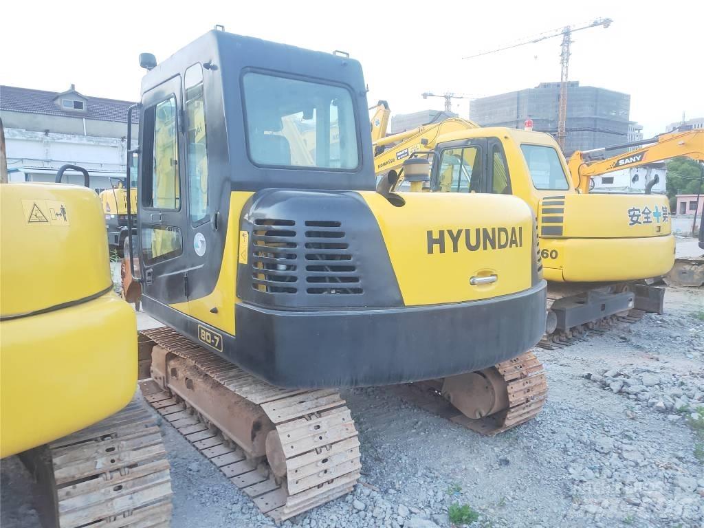 Hyundai R80-7 Gravemaskiner på larvebånd