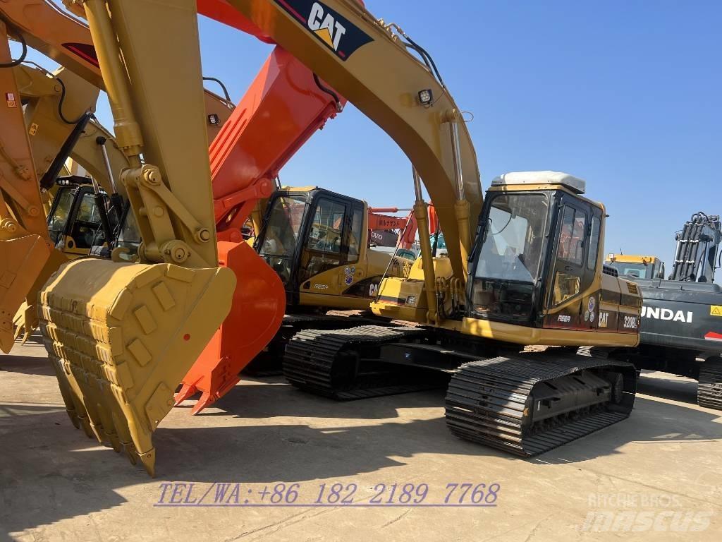 CAT 320 B L Gravemaskiner på larvebånd