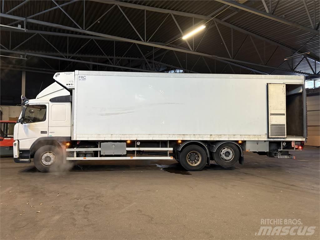Volvo FM13 6x2 Fast kasse