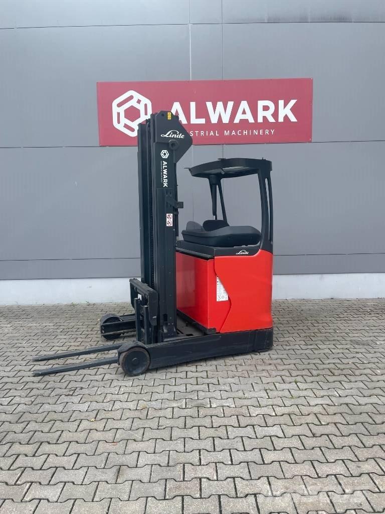 Linde R 16 Reachtruck