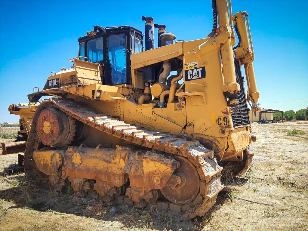 CAT D10 Bulldozer på larvebånd