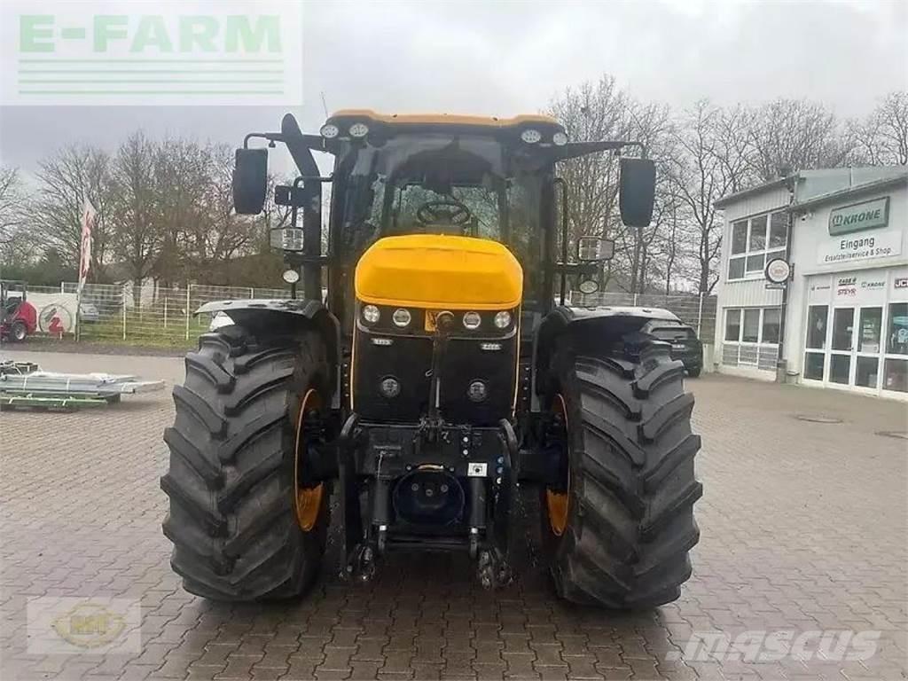 JCB fastrac 4220 Traktorer
