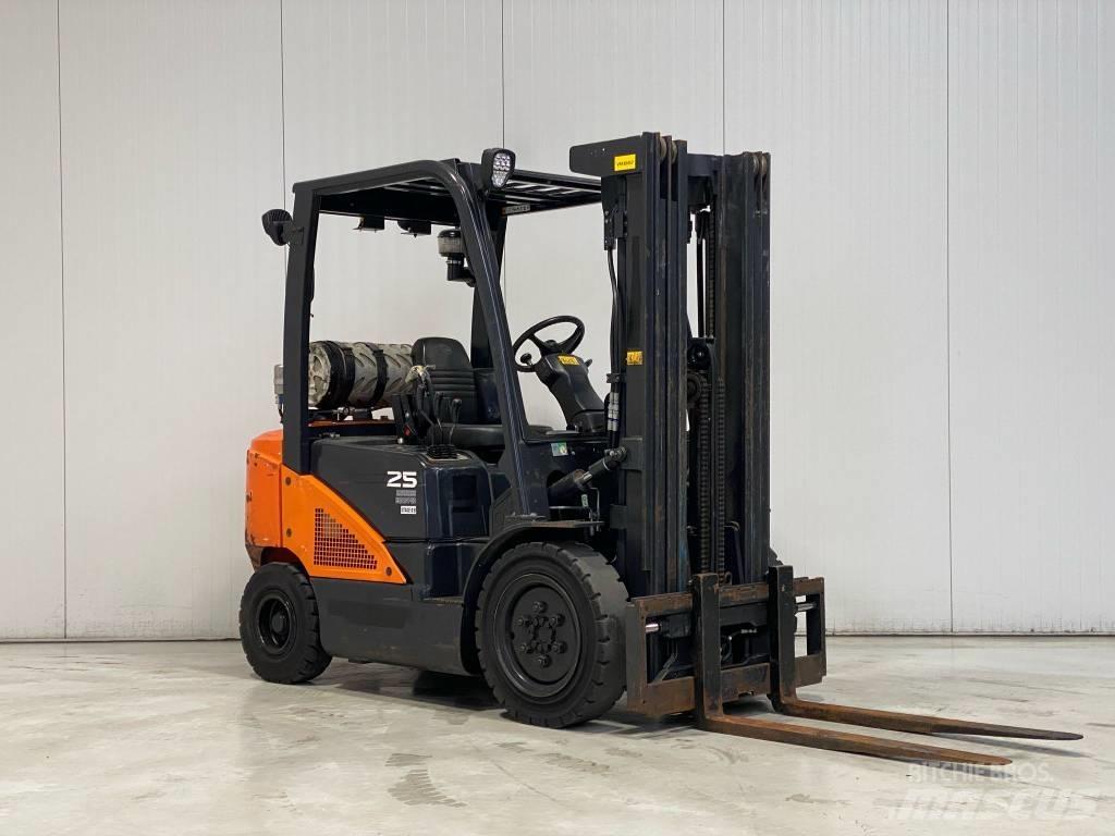 Doosan G25N-7 LPG gaffeltrucks