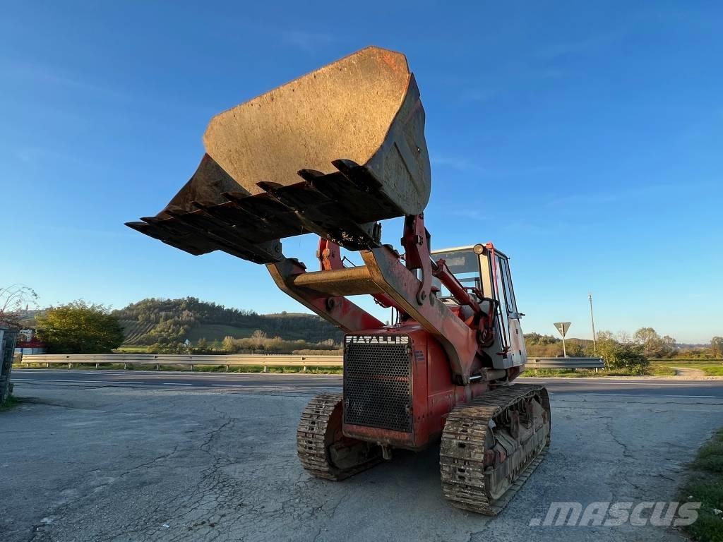Fiat-Hitachi FL 14E Larvebåndslæssere