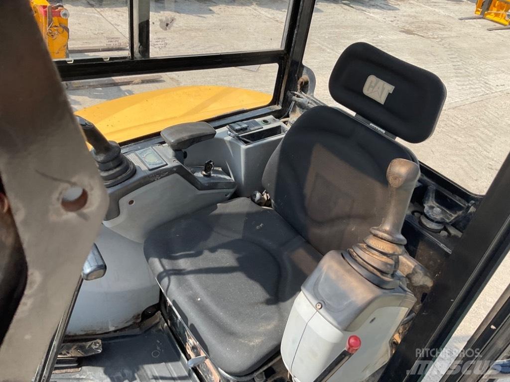 CAT 302.7 D CR Minigravemaskiner