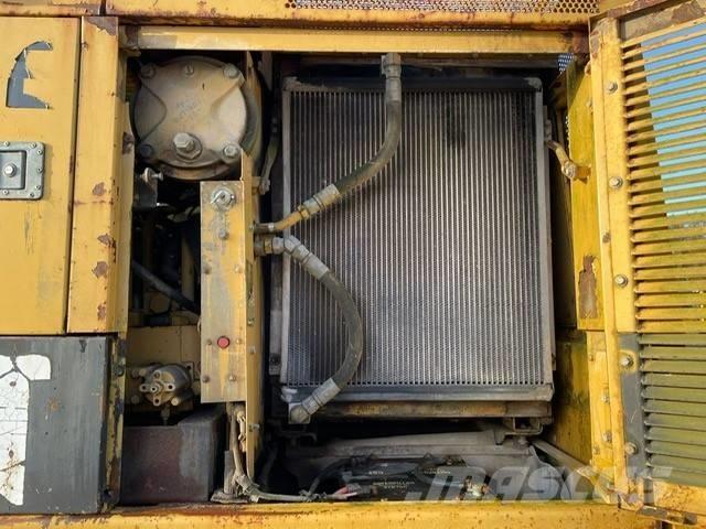 CAT 231 D Gravemaskiner på larvebånd