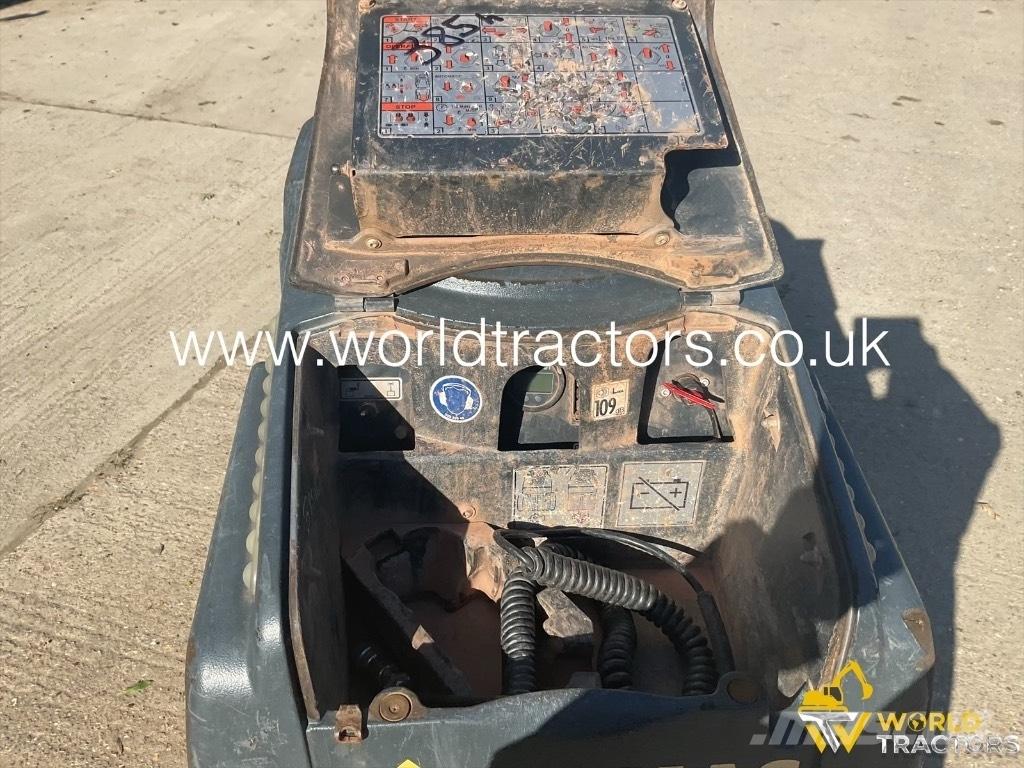 Bomag BMP 8500 Vibratorer