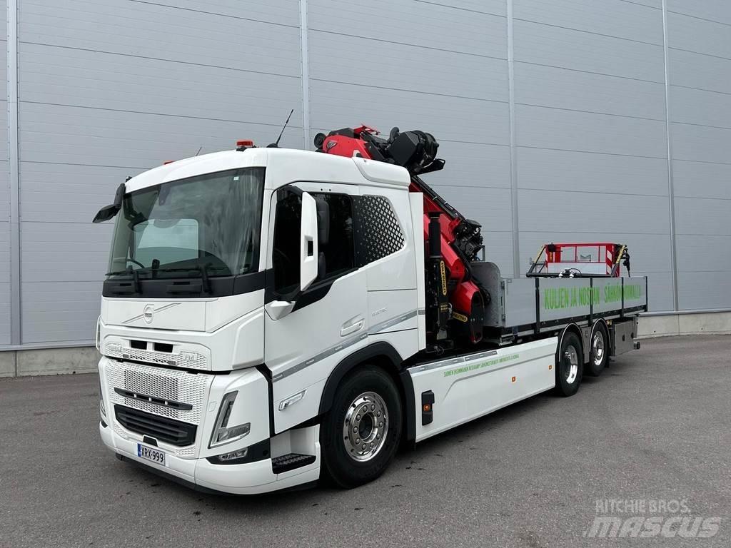 Volvo FM ELECTRIC Lastbil med kran