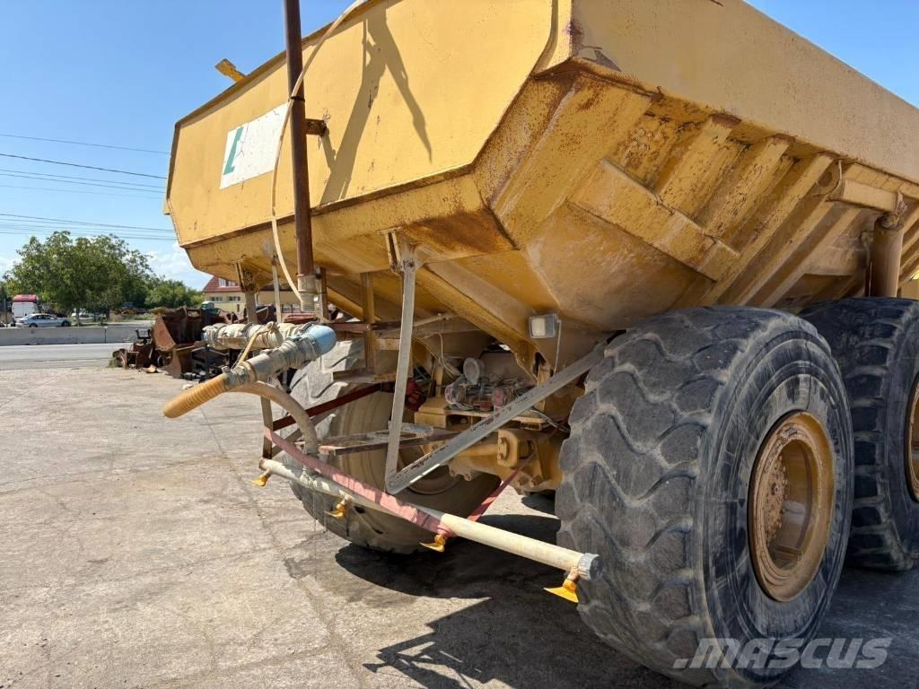 CAT D 350 C Terrængående lastbiler
