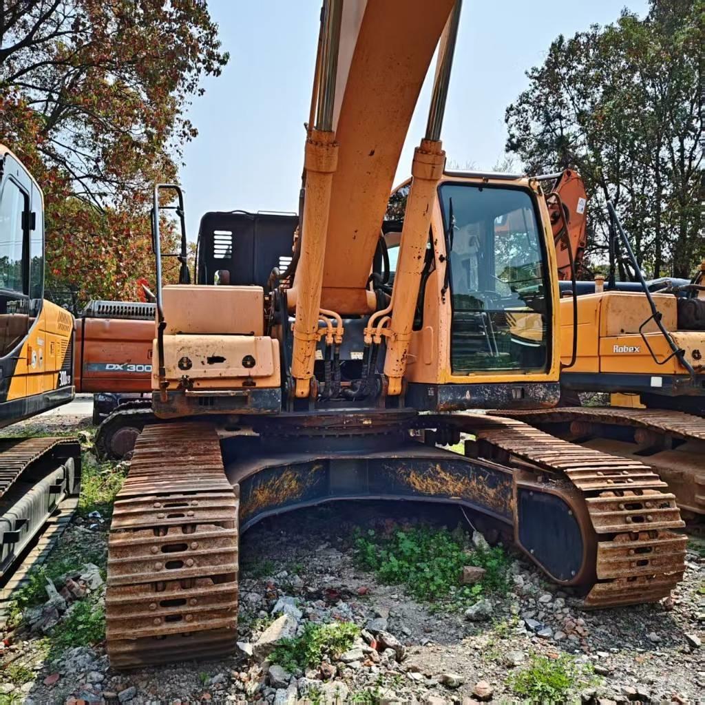 Hyundai Robex 305 LC Gravemaskiner på larvebånd