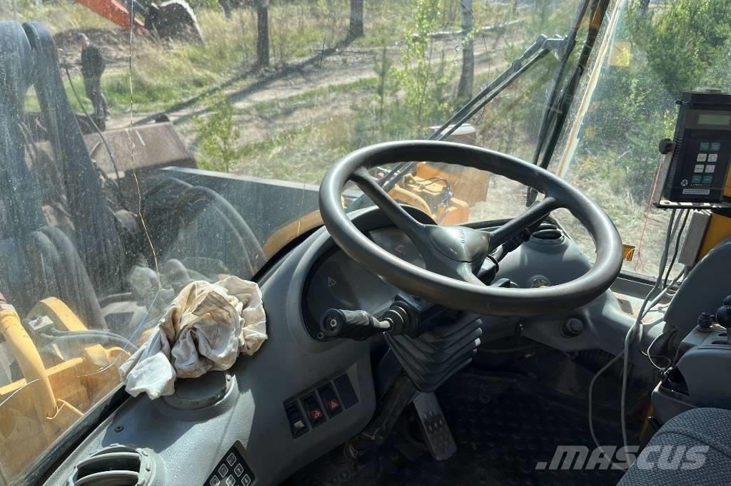 Volvo L 220 Læssemaskiner på hjul