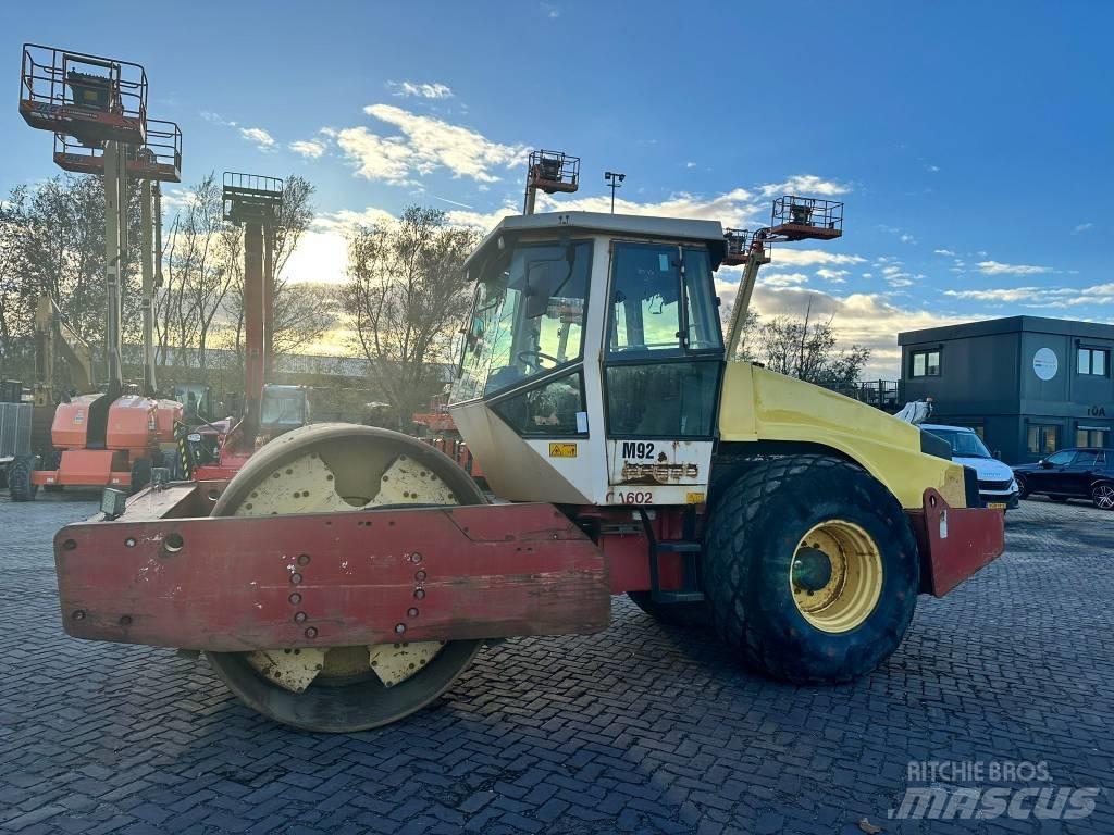 Dynapac CA 602 D Enkelt tromle