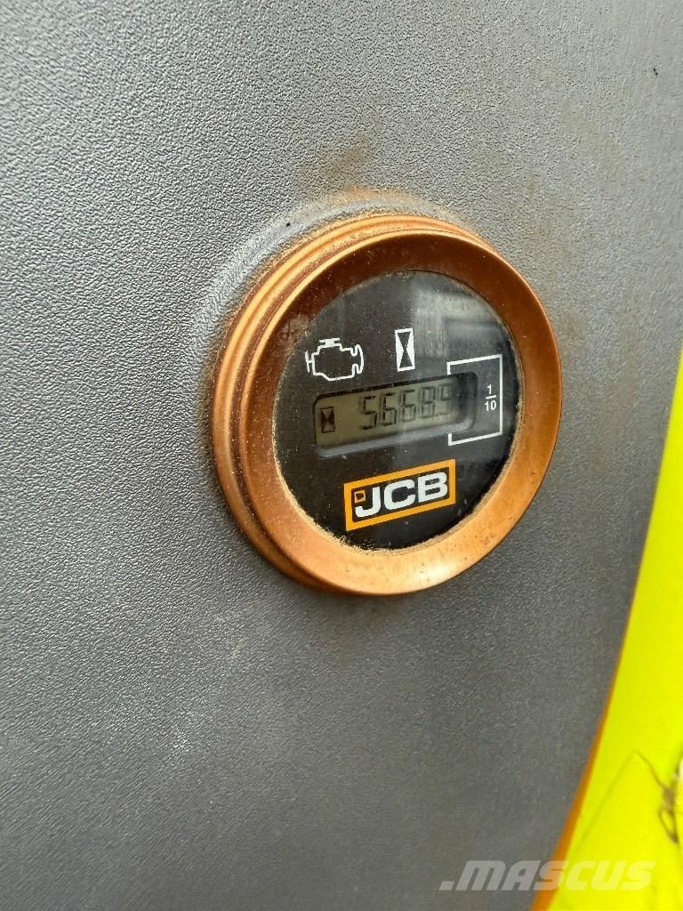 JCB 140 X Gravemaskiner på larvebånd