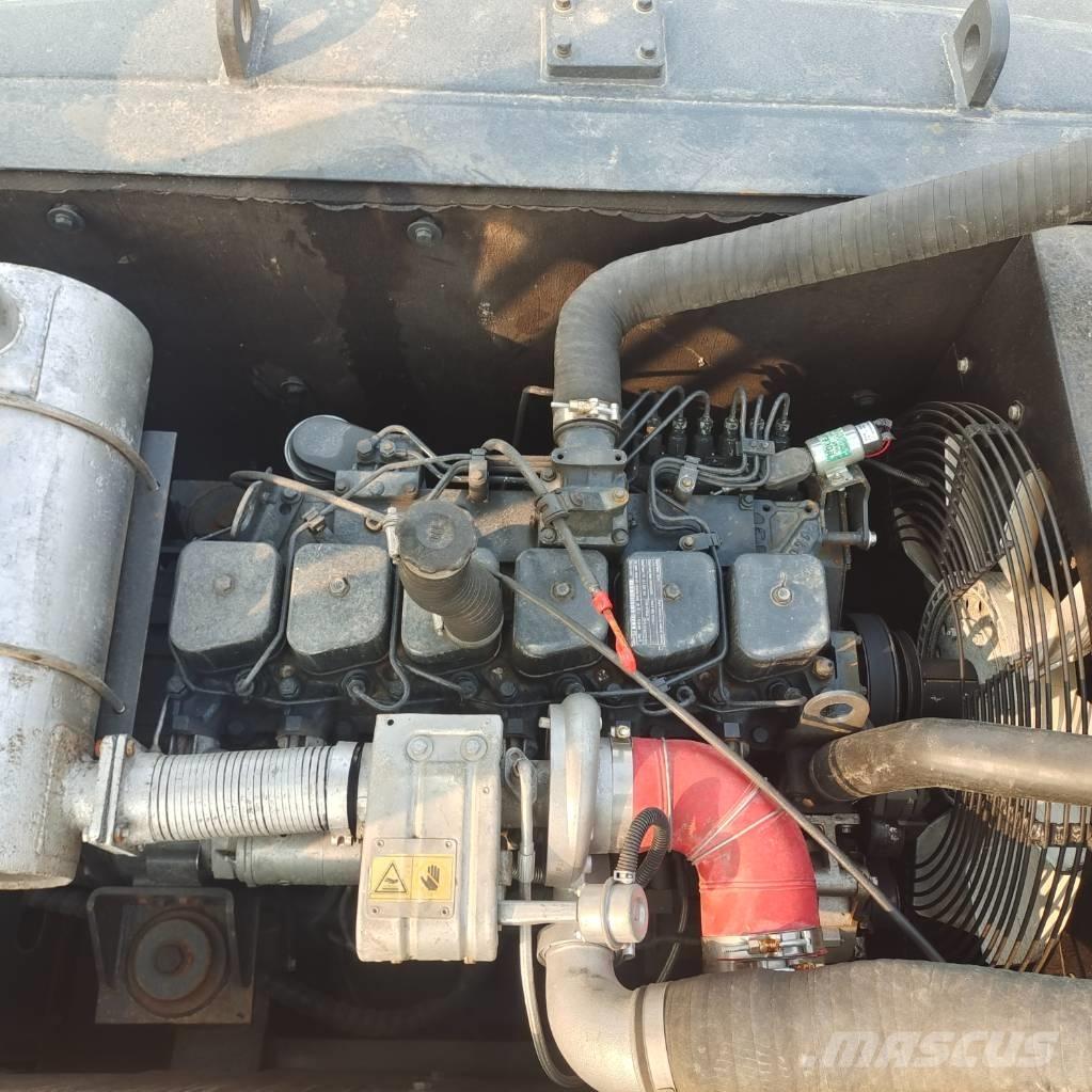 Hyundai R220LC-9S Gravemaskiner på larvebånd