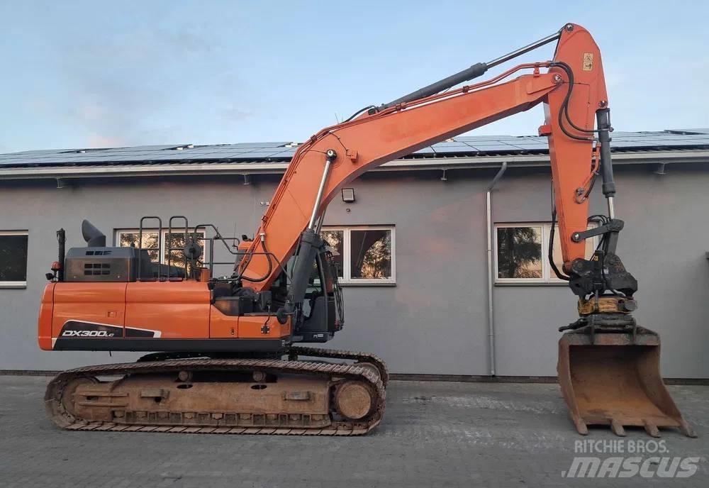 Doosan DX 300 LC-5 Gravemaskiner på larvebånd