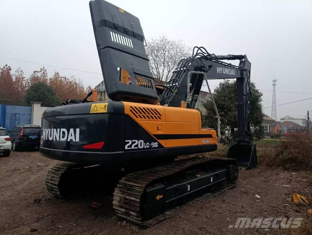 Hyundai 220LC-9S Gravemaskiner på larvebånd