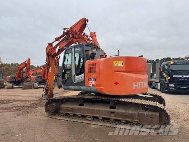 Hitachi ZX 225 US LC Gravemaskiner på larvebånd
