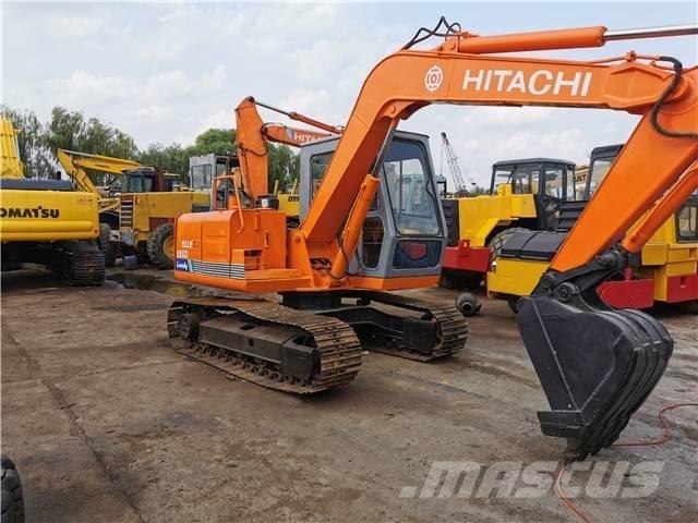 Hitachi EX60 Gravemaskiner på larvebånd