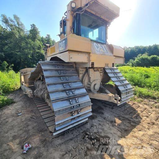 CAT D 6 T LGP Bulldozer på larvebånd