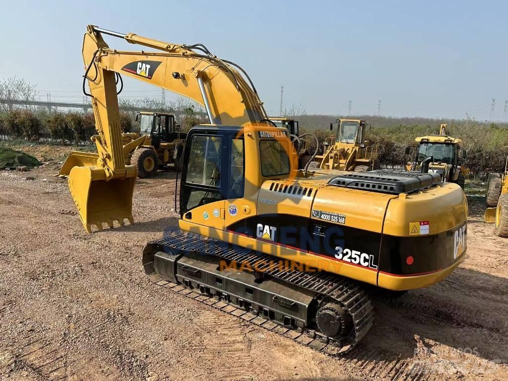 CAT 325 CL Gravemaskiner på larvebånd