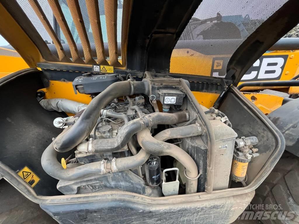 JCB 535-125 Teleskoplæssere
