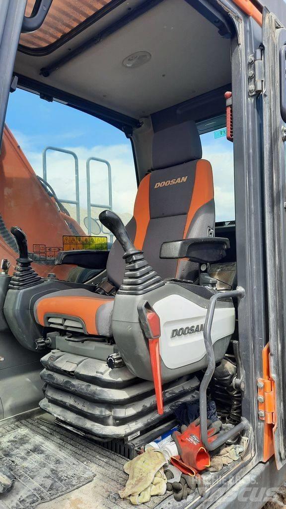 Doosan DX 255 LC-5 Gravemaskiner på larvebånd