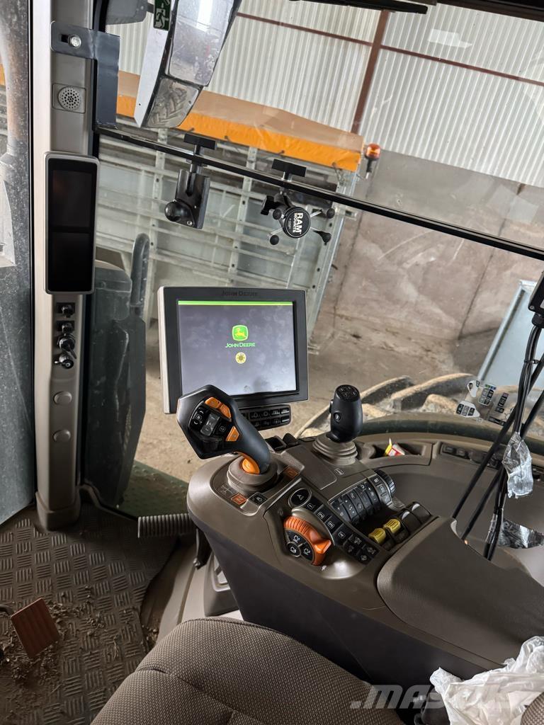 John Deere 7R310 Traktorer