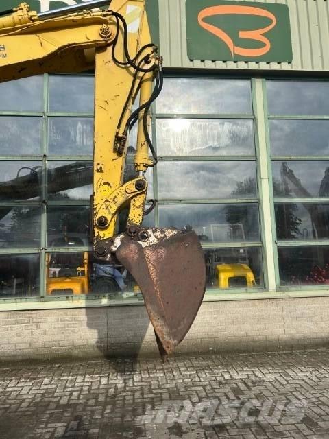 Etec 812 Gravemaskiner på hjul