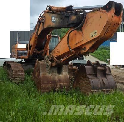 Doosan DX 520 LC Gravemaskiner på larvebånd