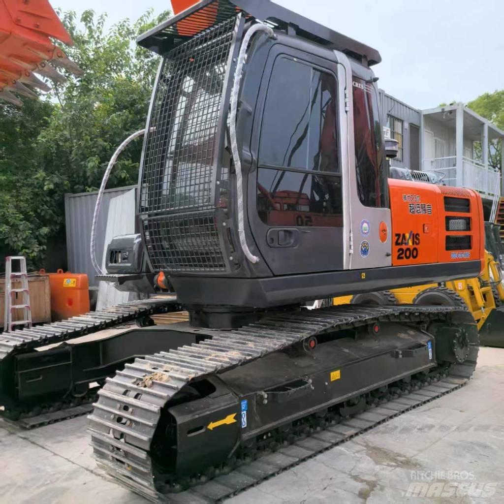 Hitachi ZX 200-3 G Gravemaskiner på larvebånd