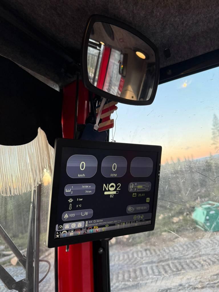 Komatsu 895 Udkørselsmaskiner