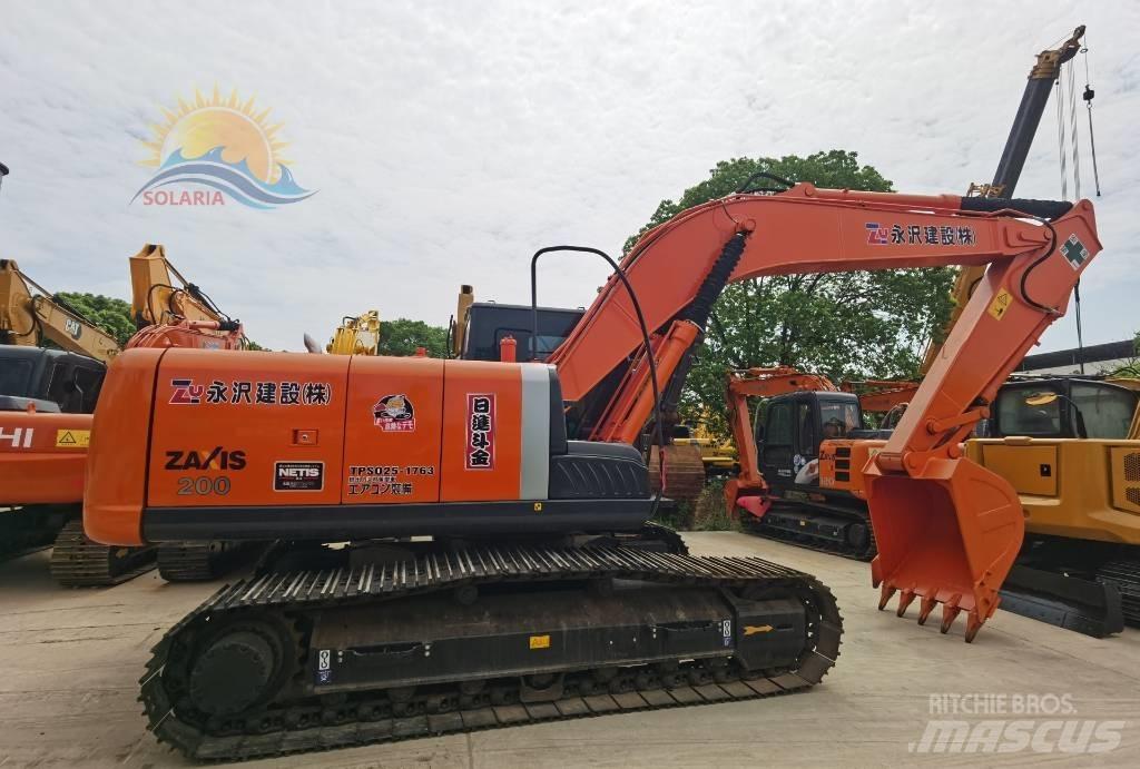 Hitachi ZX 200 Gravemaskiner på larvebånd