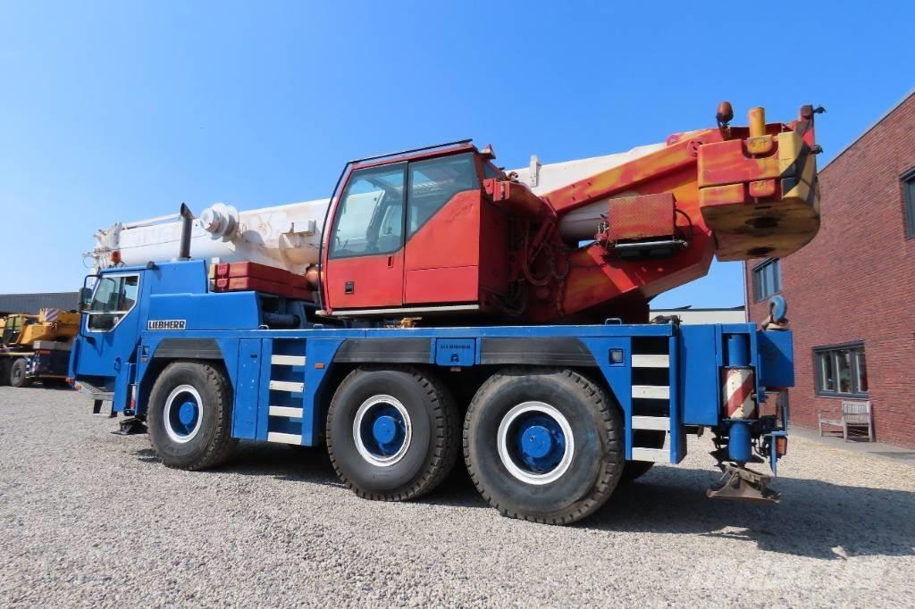 Liebherr LTM 1055-1 Kraner til alt terræn